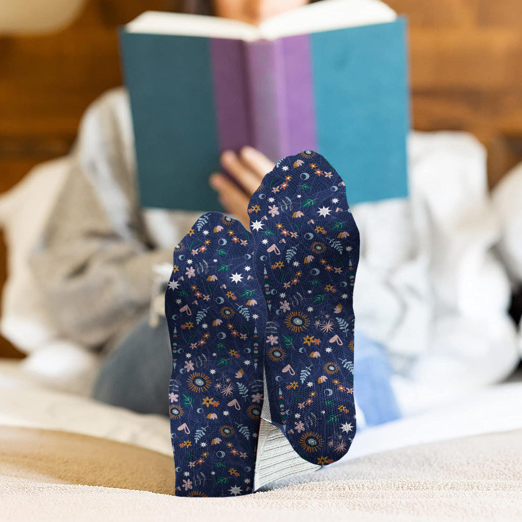 Mama Bear Floral - Personalized Mother Socks