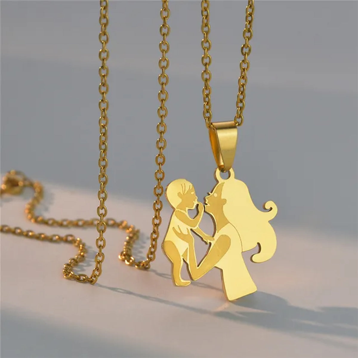 Mom With Children Custom Pendants Necklace - Mother Mom With Children Custom Pendants Necklace